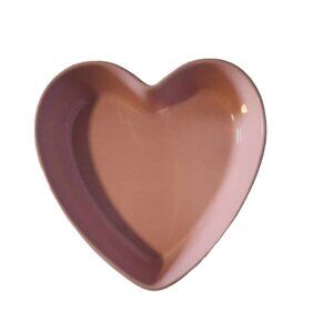 EUC Pink Glazed Ceramic Heart Cake Pan (2qt)